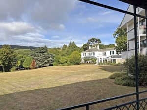 Photo 11- click for photo gallery